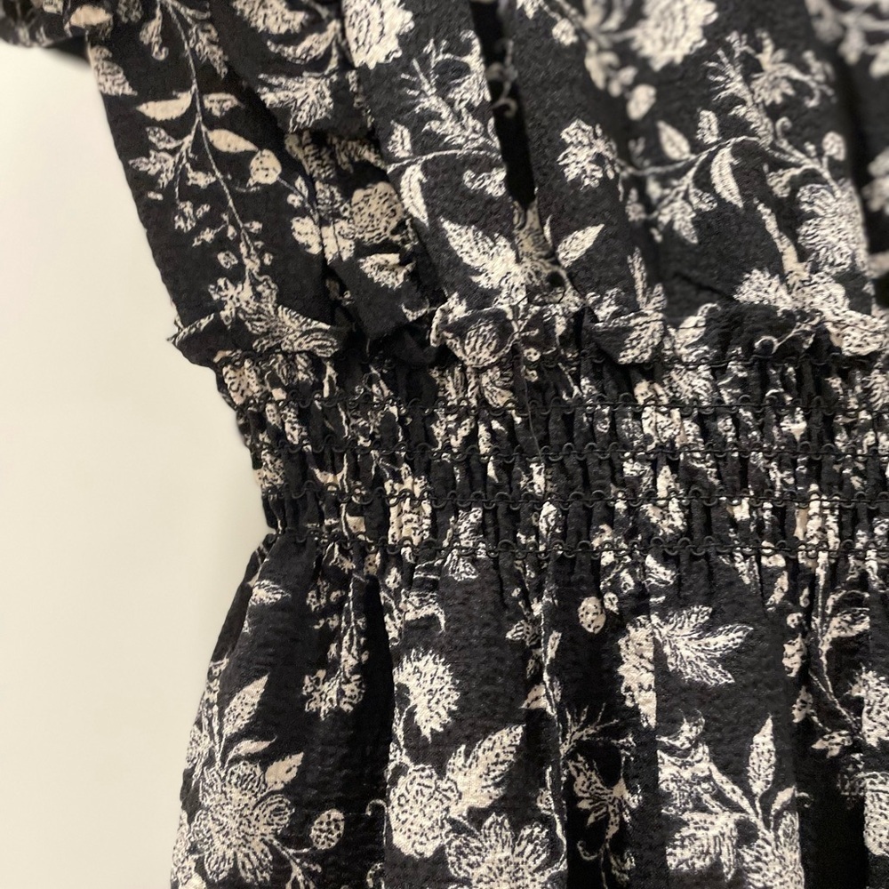 Max Studio Black and White Floral Maxi Dress - Picture 5 of 5